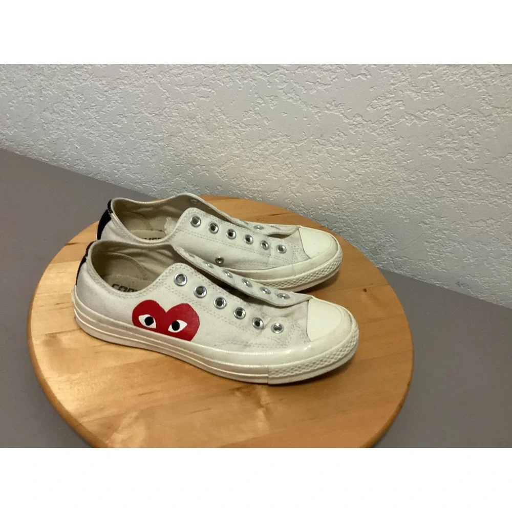 Comme des Garçons PLAY x Converse Chuck Taylor All Star Low Cream Heart Shoes 7 - Picture 15 of 15